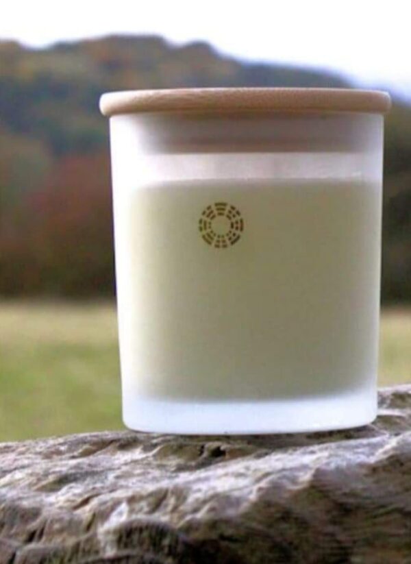 Full spectrum HEMP candle